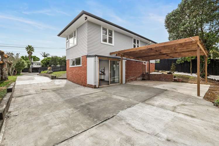 30 Sylvan Crescent Te Atatu South_17