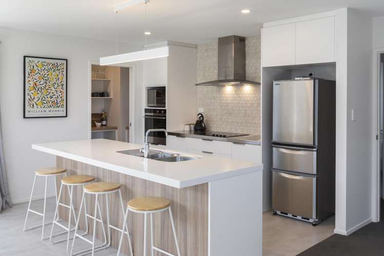 79 Katrine Drive Burwood_6