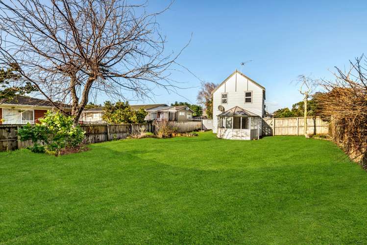 1/85 Meadway Sunnyhills_18