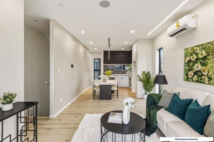 2/16 Woodford Avenue Henderson_9