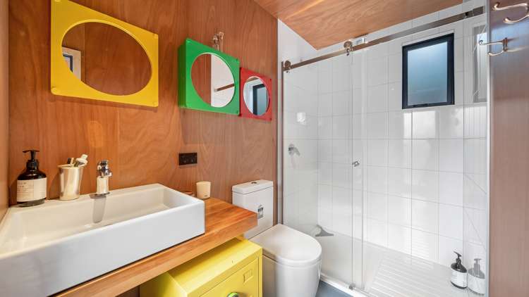 30 Moody Street Gore Bay_13