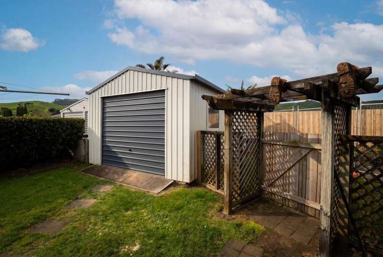 39 Thames Road Paeroa_25