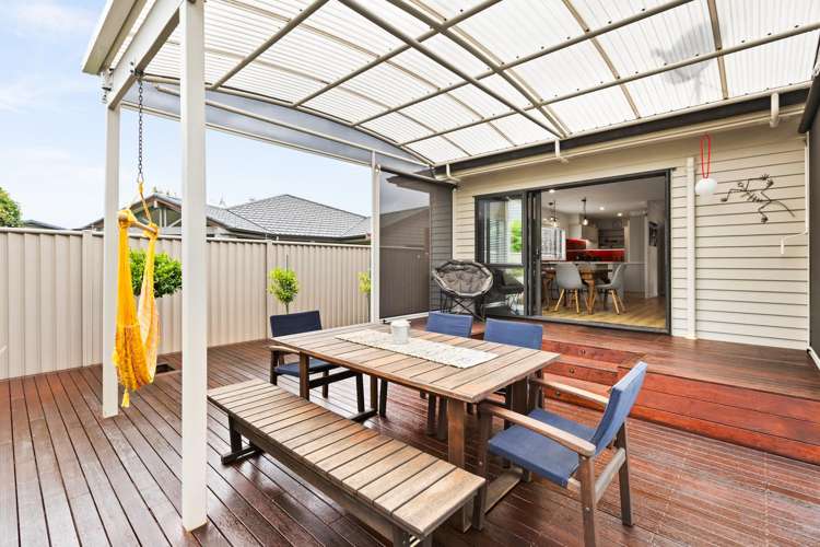 5 Anna Lane Raureka_16