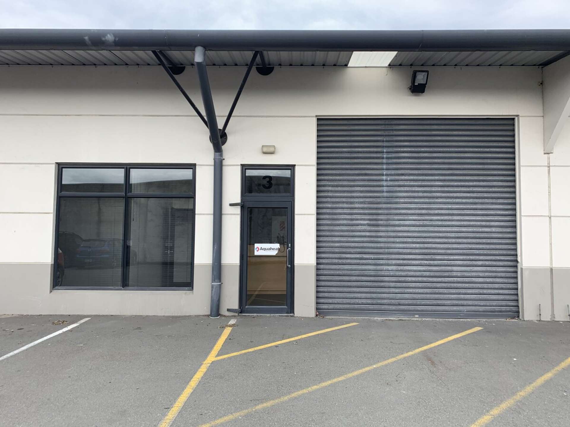3/60 Hayton Road Wigram_0