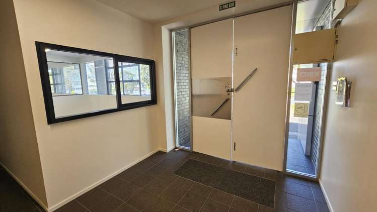 107 - 111 Felton Mathew Avenue Saint Johns_9