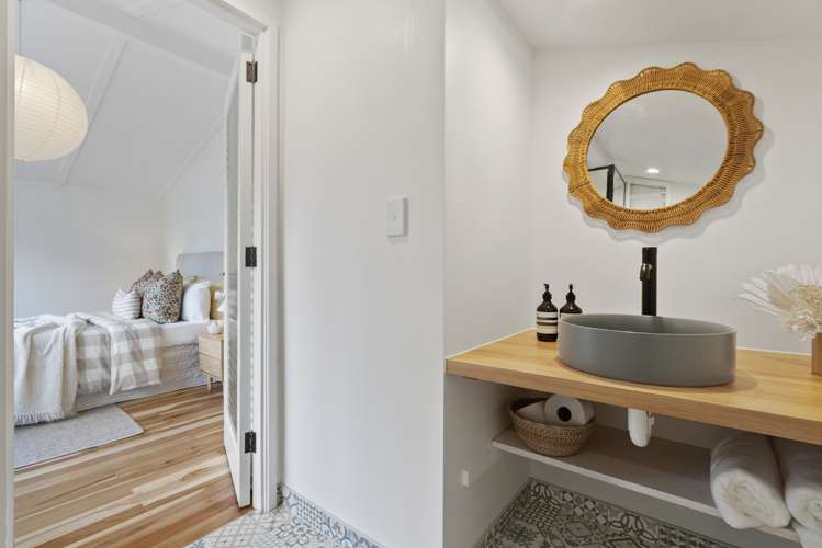 24 Sylvan Avenue Northcote_13