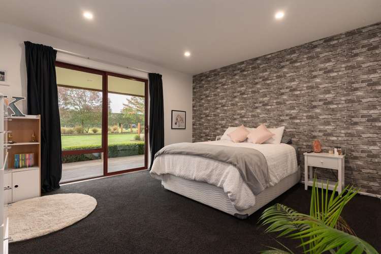 525 Burnham School Road Burnham_16