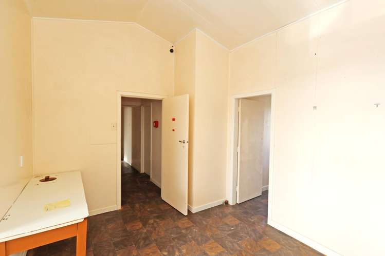 12 Foreshore Road Bluff_10