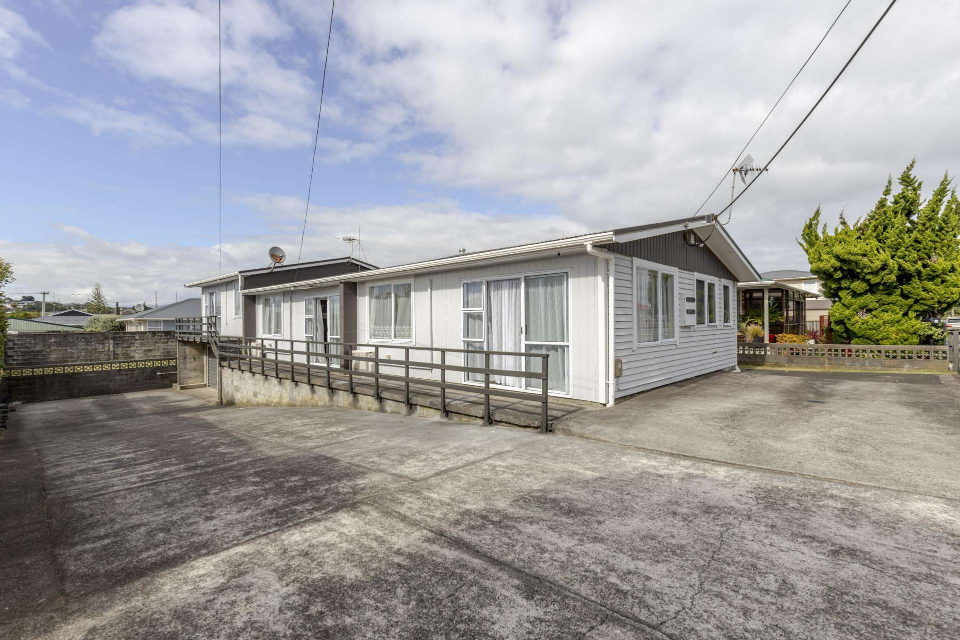 8 Simons Street Moturoa_0