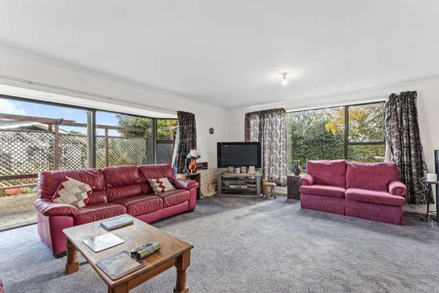 7 Hickford Place Okato_3