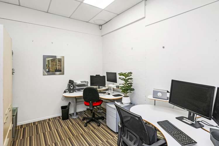 7-9 Campbell Road Royal Oak_9