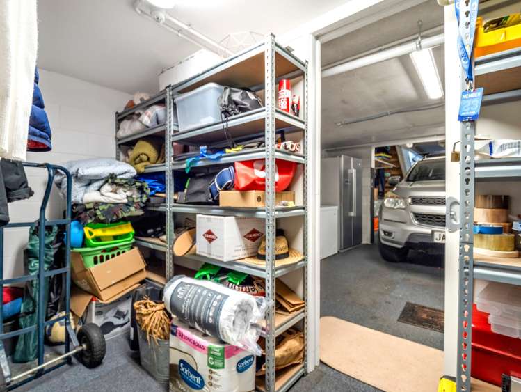 5 Eaves Bush Parade Orewa_15