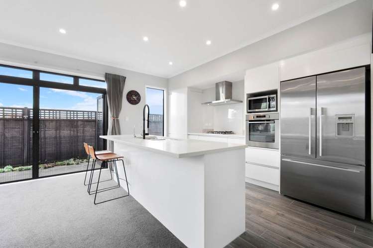 5 Teal Way Hobsonville_9