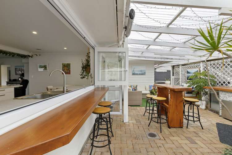 1020 Fergusson Drive Clouston Park_11