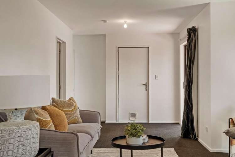 Unit 2/65 Kuaka Crescent Bromley_11