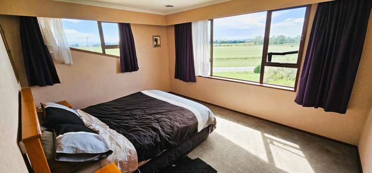 27 Mandeville Kingston Crossing Road Mandeville_6