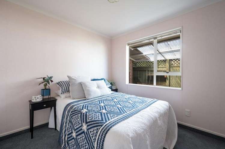 2 Hilliard Street Stoke_10