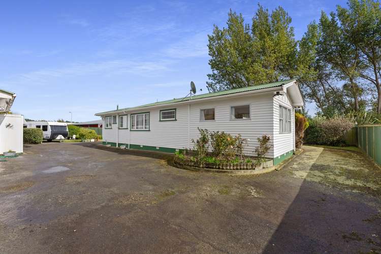 16 Rimu Street Otaki_22