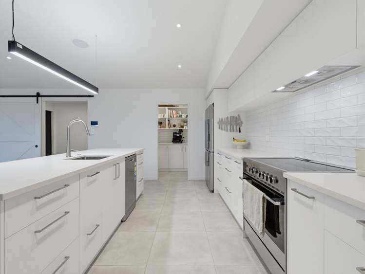 10 Appaloosa Way_3