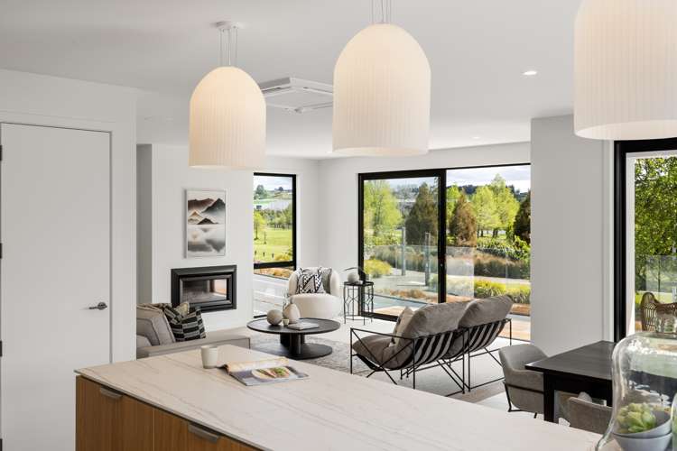 123 Lakes Boulevard Pyes Pa_10