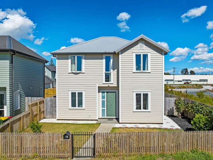 8 Saddleback Crescent Papakura_6