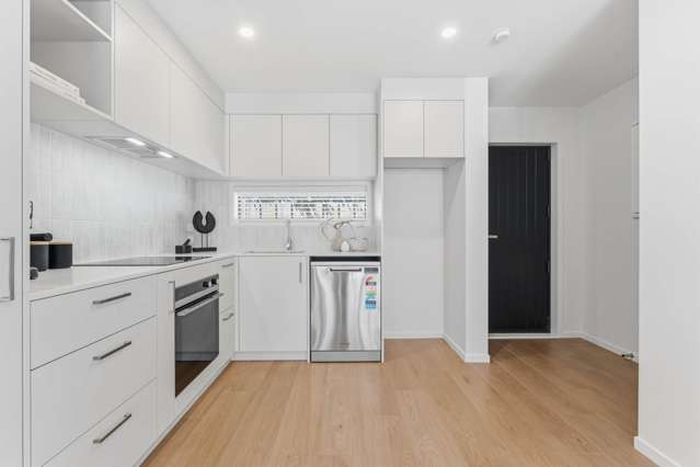 11/46 Taikata Road Te Atatu Peninsula_3