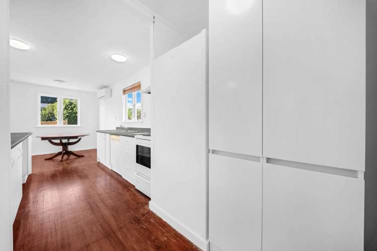 26 Blease Street New Lynn_10