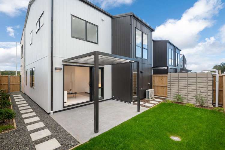 51 Nga Pona Toru Road Flat Bush_26