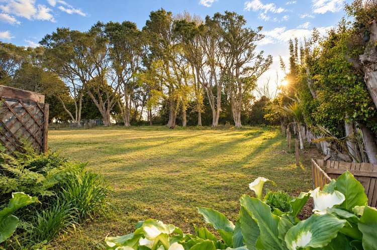 182 Redoubt Road Manukau_11