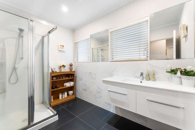 63 Kirby Street Glendene_26