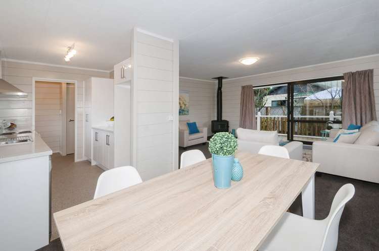 14 Hillside Drive Maoribank_10