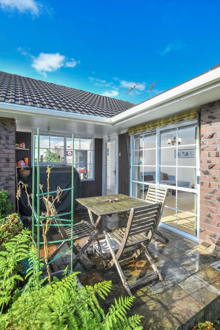 2/13 Turama Road Royal Oak_5