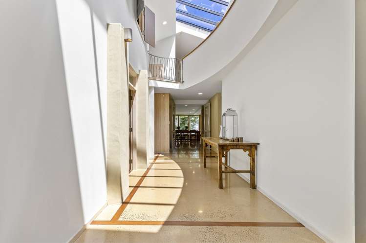 194 and 196 State Highway One Waitahanui_11