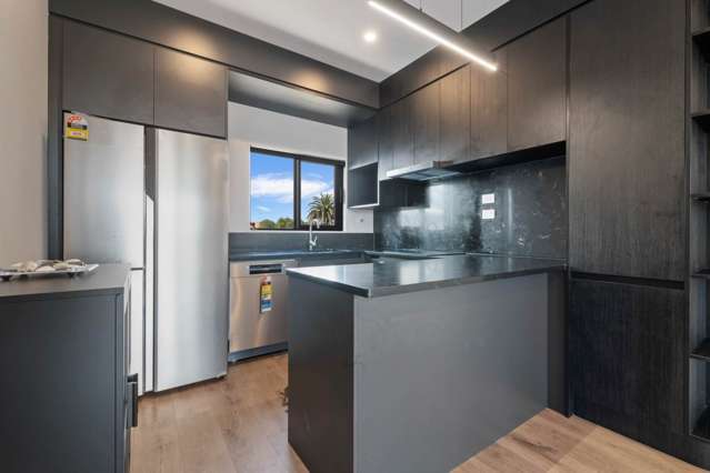 14/1b Egremont Street Belmont_2