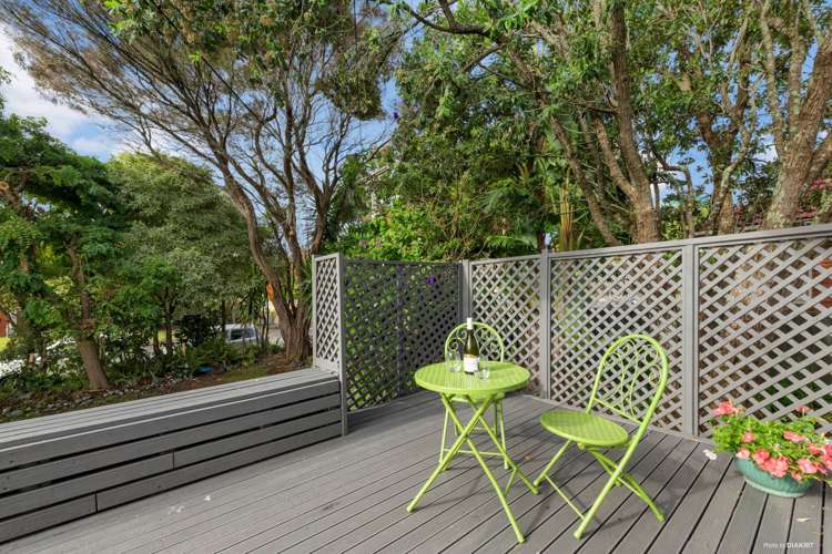 1/18 Buscomb Avenue Henderson_14