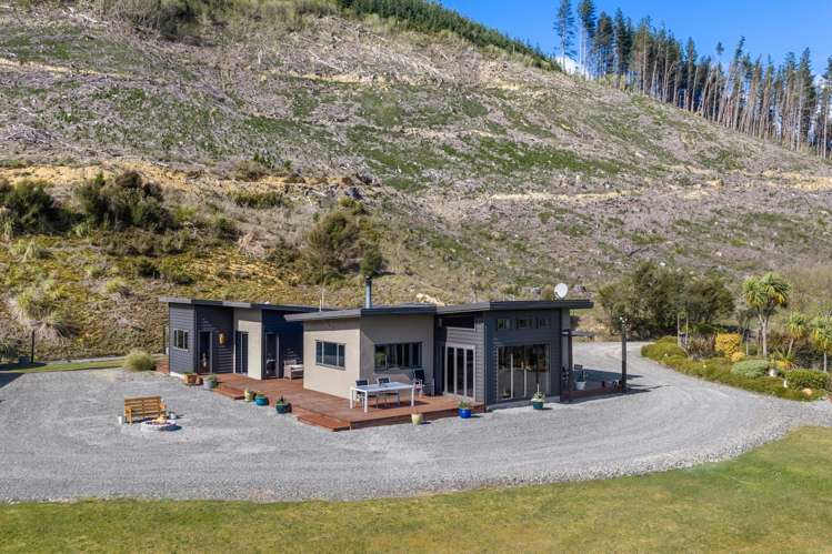 267 Kaiuma Bay Road Marlborough_56