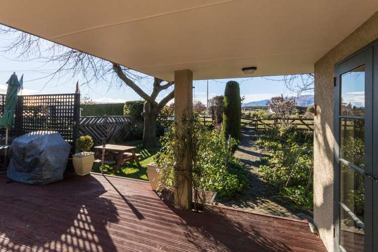 2 Main Road Luggate_7