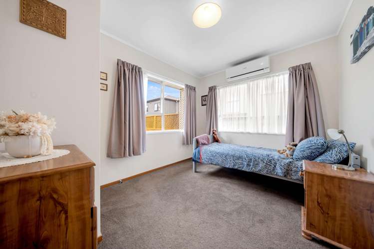 60 Priestley Drive Bucklands Beach_13