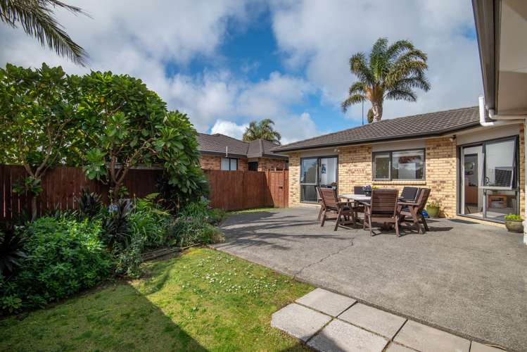 232 Hill Road The Gardens_18