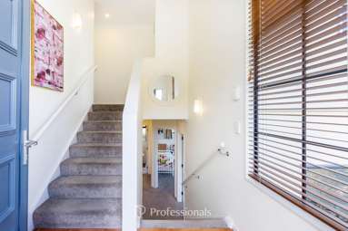 28 Kirton Drive_4