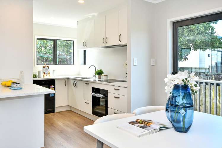 2/29 Earlsworth Road Mangere East_8