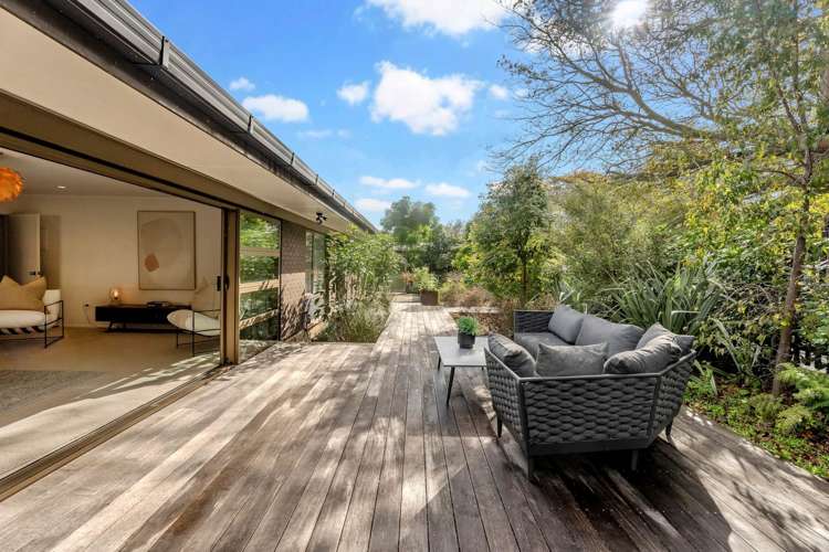 1/9 Golf Road Epsom_1