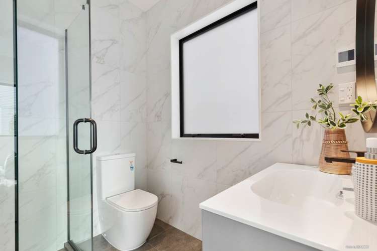 167 East Coast Road Castor Bay_10