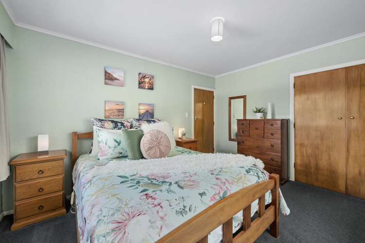 58 Whirinaki Crescent Heretaunga_7