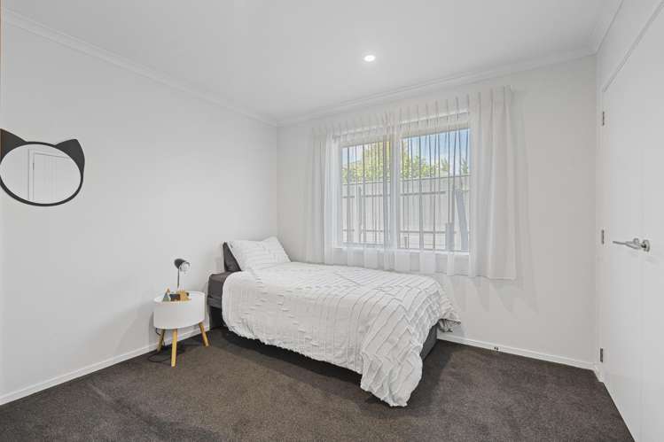 5 Cessna Lane Glen Avon_17