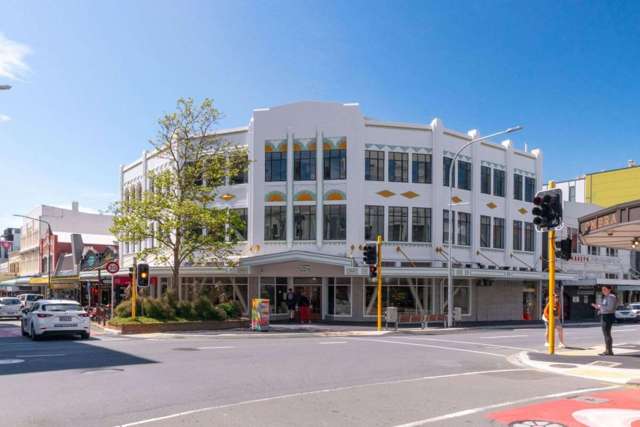 Refurbished Level 1 Office on Iconic Cuba Street
