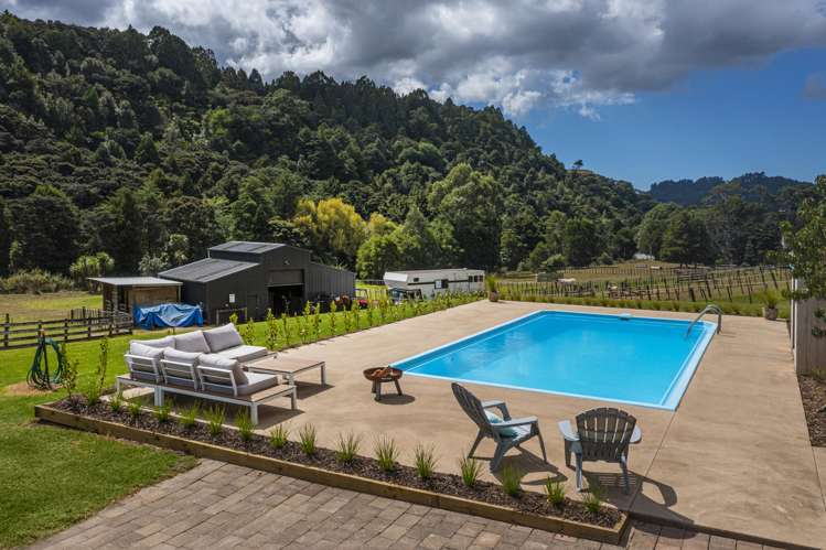 327 Upper Waiwera Road Puhoi_2