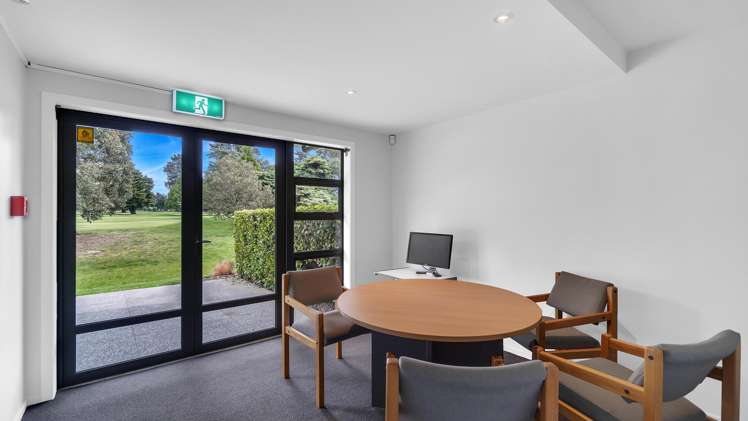 5/15 Sir Gil Simpson Drive Burnside_9