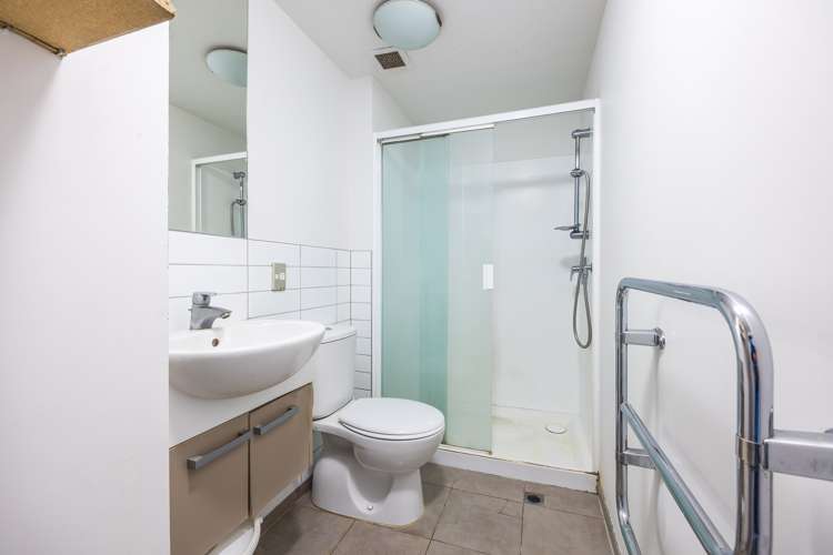 3f/208 Hobson Street Auckland Central_11