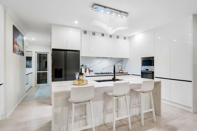 40 Koropa Road Flat Bush_7